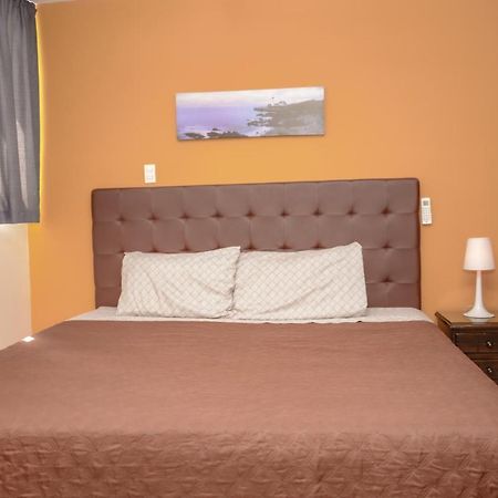 Calle 8 Suites Medellín Dış mekan fotoğraf