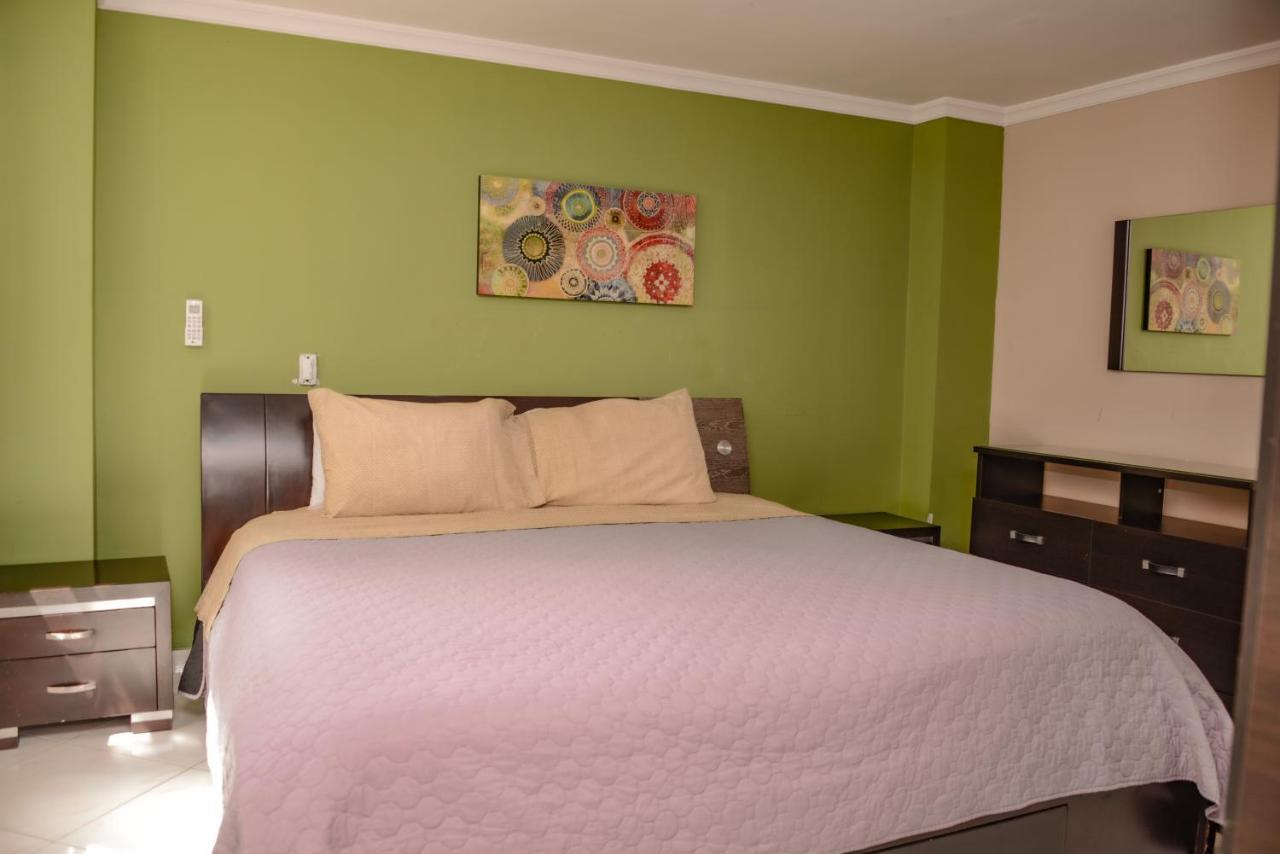 Calle 8 Suites Medellín Dış mekan fotoğraf