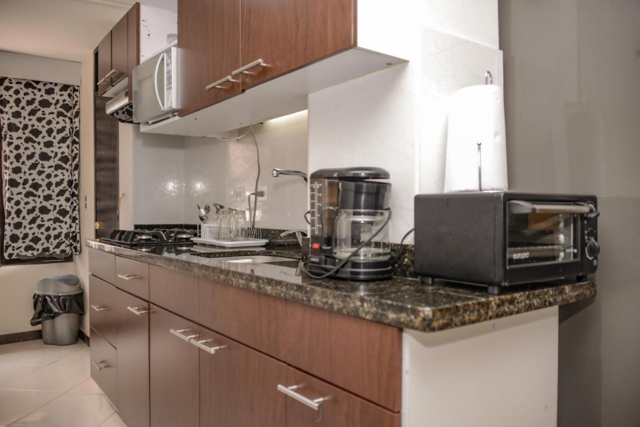 Calle 8 Suites Medellín Dış mekan fotoğraf
