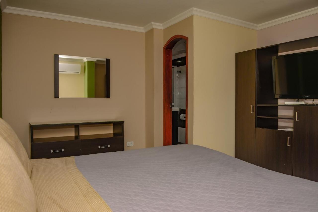 Calle 8 Suites Medellín Dış mekan fotoğraf