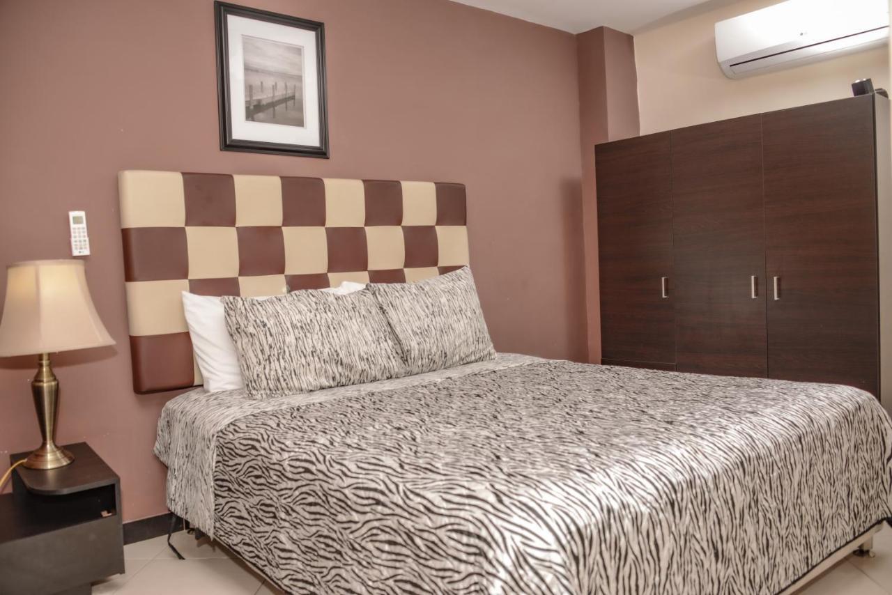 Calle 8 Suites Medellín Dış mekan fotoğraf