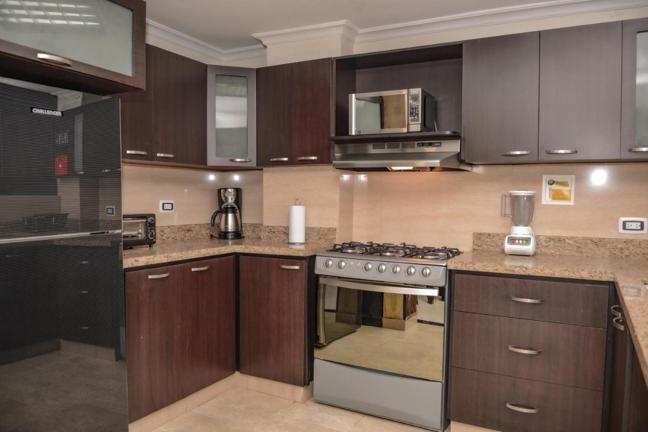 Calle 8 Suites Medellín Dış mekan fotoğraf